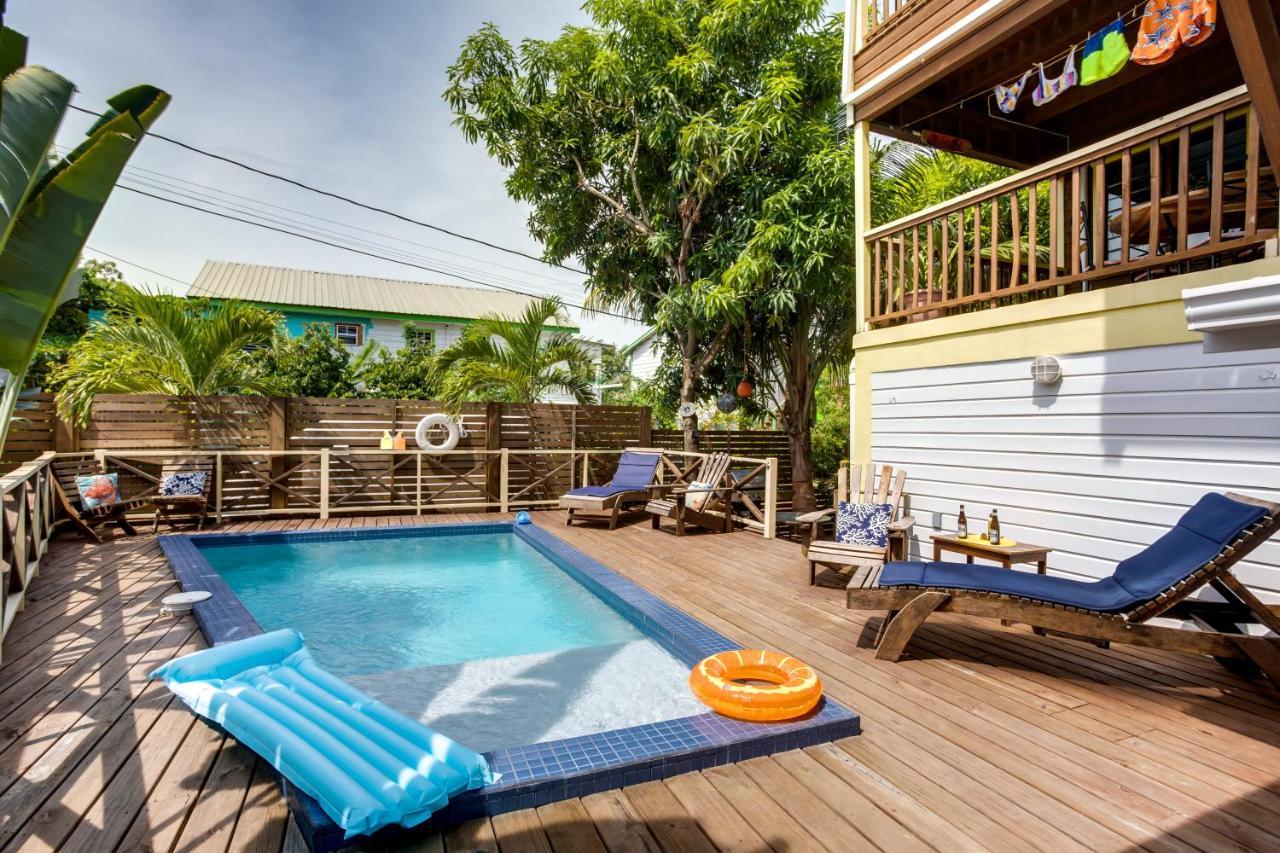 Driftwood Gardens Guesthouse Placencia Exterior photo